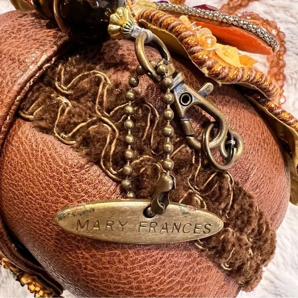 Mary Francis Bee Happy Beaded Crystal Jeweled Bumblebee Bag - Picture 16 of 16